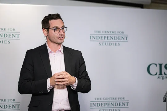 Glenn Fahey at Debunking Maths Myths