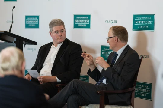 Simon Cowan and Philip Lowe at the CIS event 'Governor’s Roundtable with Philip Lowe'