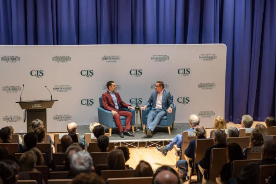 Konstantin Kisin & Glenn Fahey