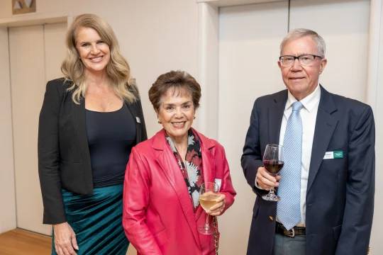 Trish Murray, Elizabeth Carling & Robert Carling (Senior Fellow, Economics Program)