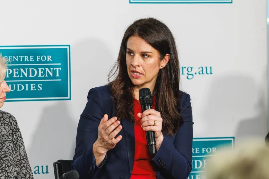 Erica Stanford speaking at ''Beyond Phonics: Building Knowledge-Rich Literacy''